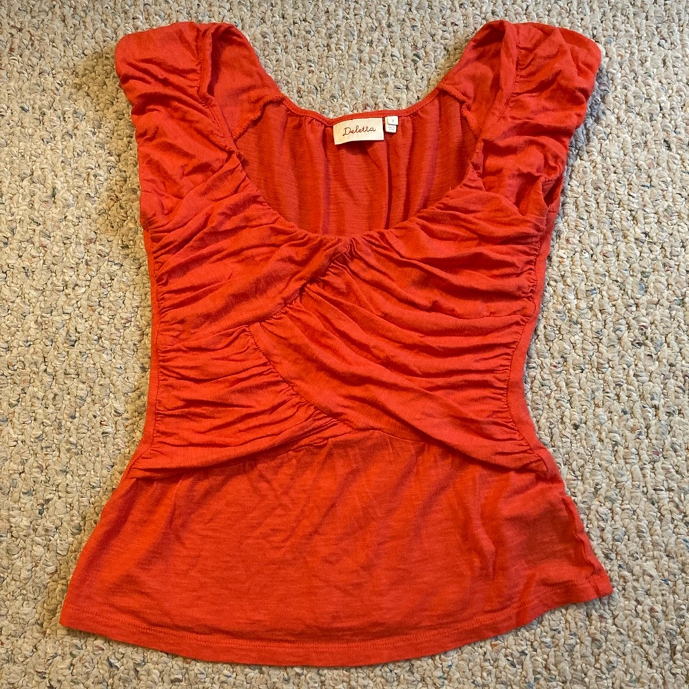 Red short sleeve shirt